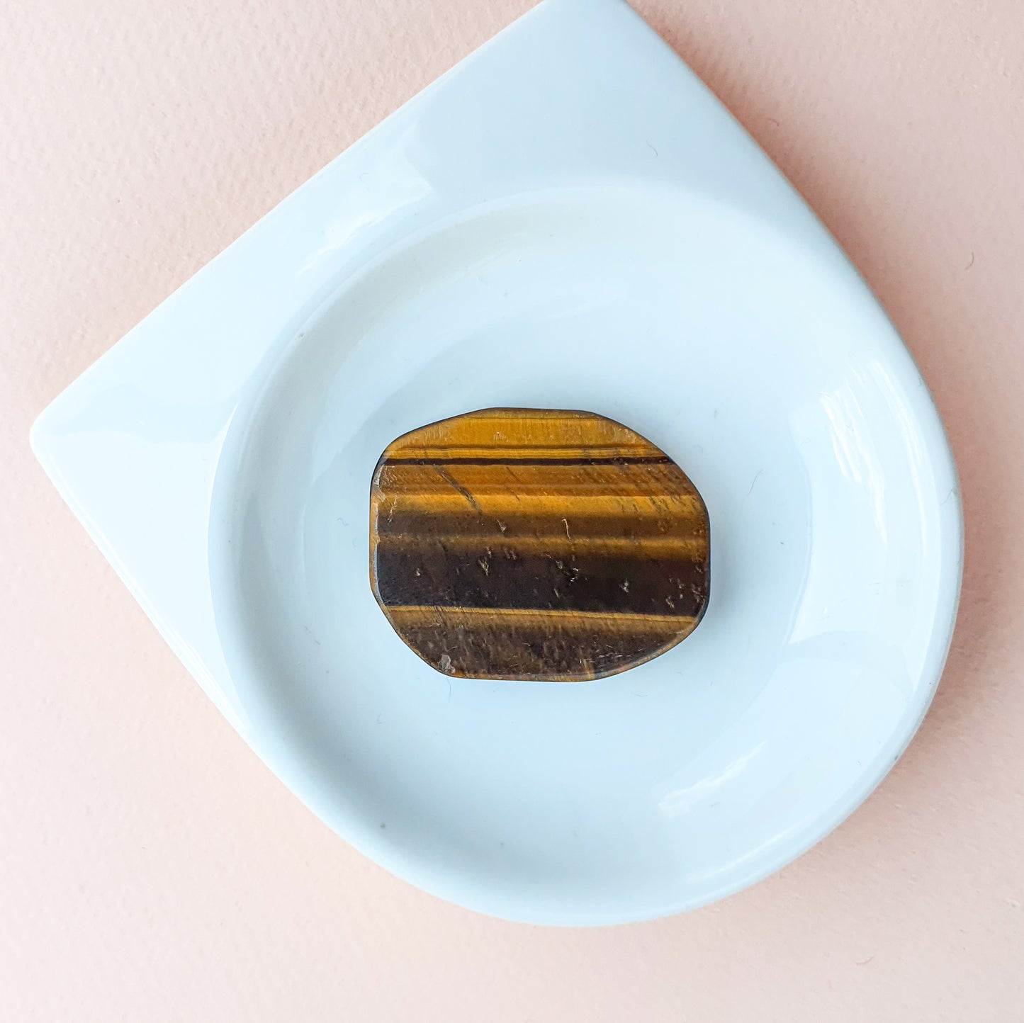 Maxipiedras exóticas: Ojo de tigre 38x31mm