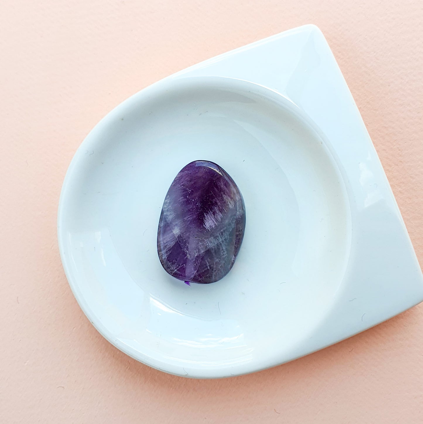 Maxipiedras exóticas: Nugget de amatista 33x24mm