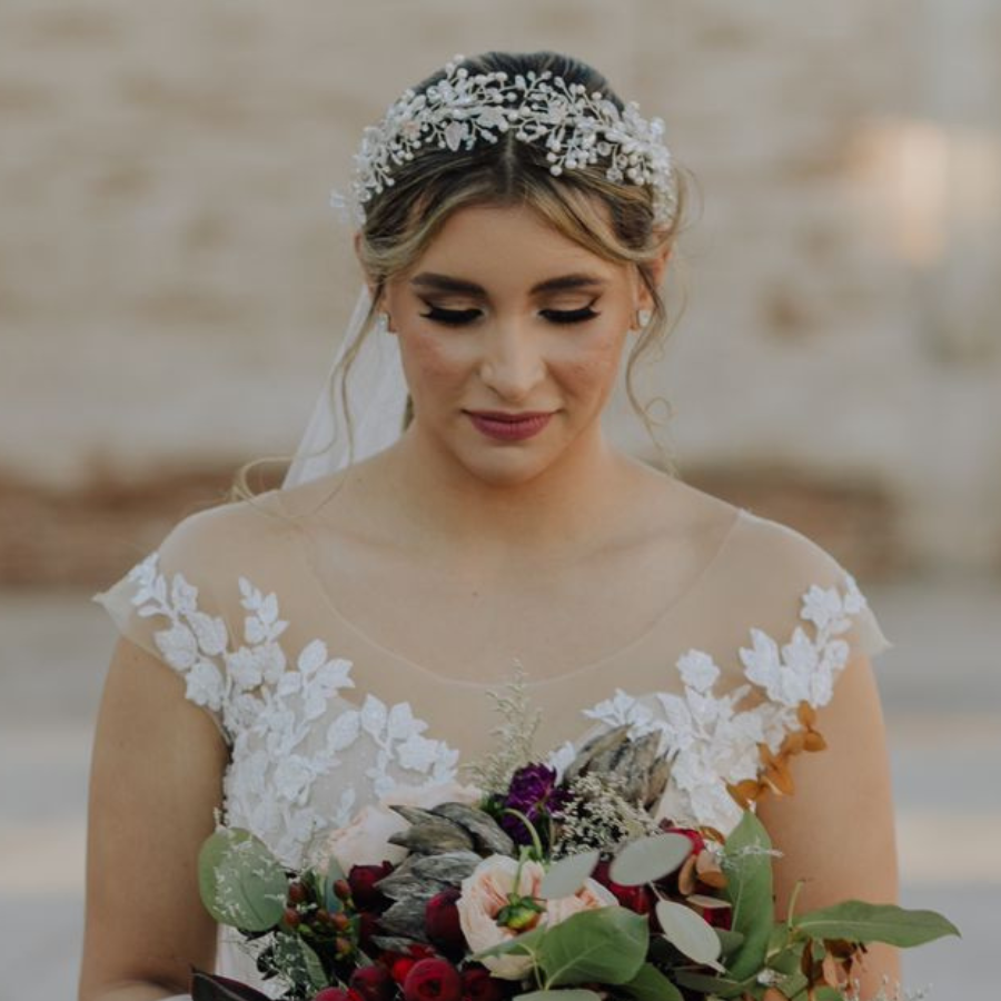 Invitadas Velos De Novia Para Fiesta Diademas Arrugadas Con Velo